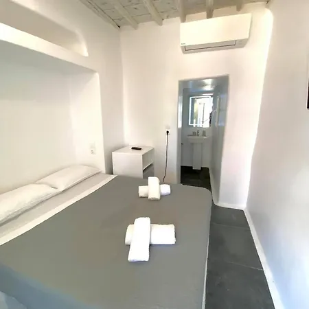 Mykonos Vibes Airport And Apartmán *