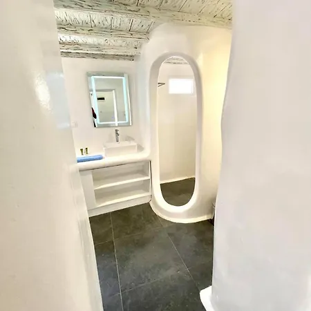 Mykonos Vibes Airport And