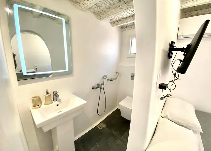 Mykonos Vibes Airport And Daire Mykonos Town