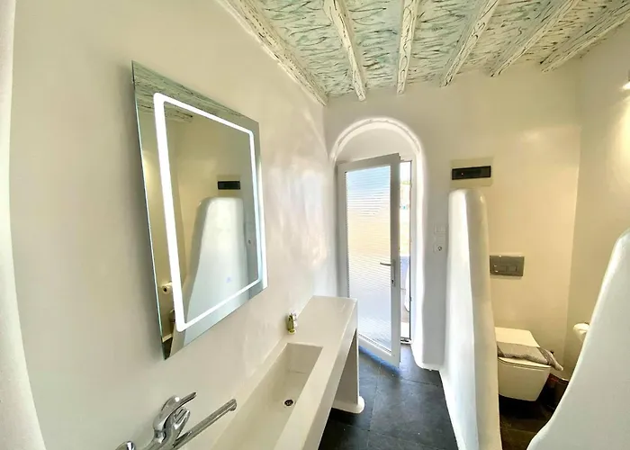 Mykonos Vibes Airport And